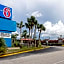 Motel 6 Spring Hill Weeki Wachee