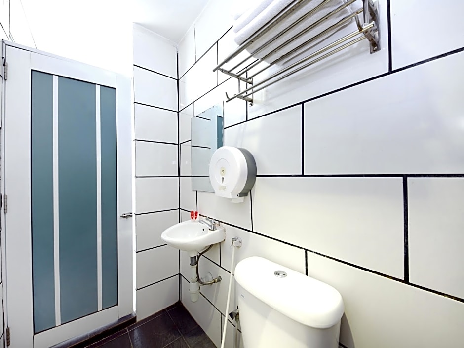 OYO 479 the green hotel