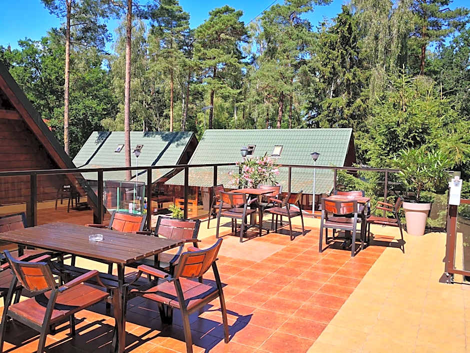 Angela Domki i Pokoje