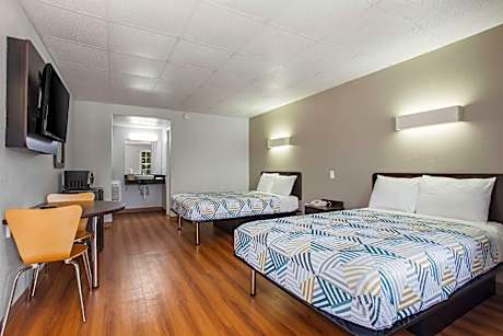 2 Full Beds | Non-Smoking, Mini Fridge