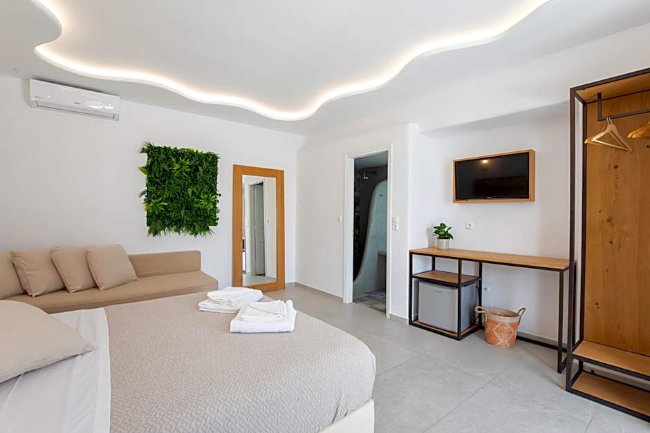 Agia Anna Beachfront Boutique