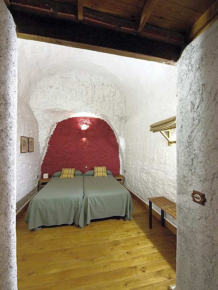 Casas Cueva La Tala