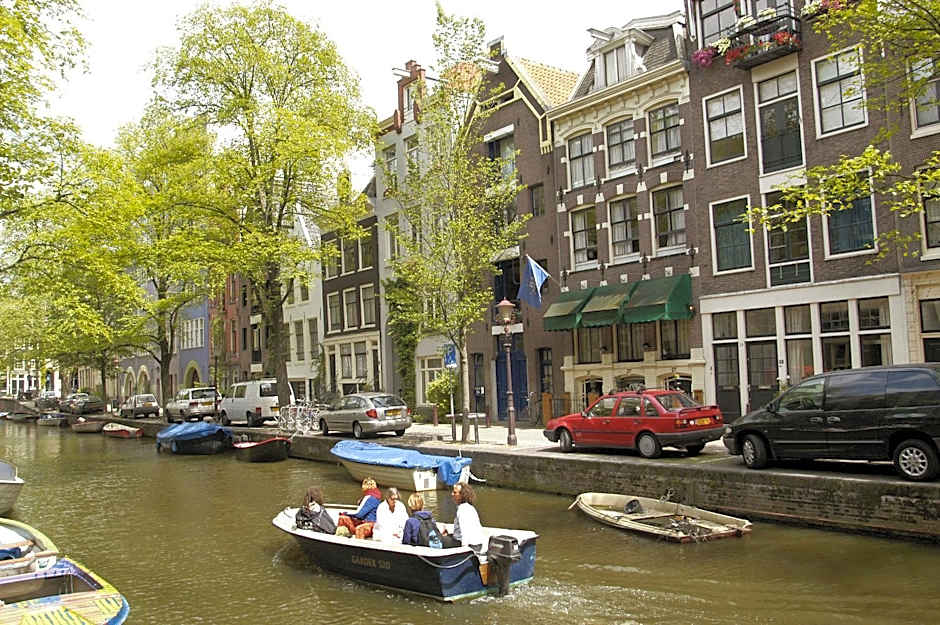 Rembrandtplein Hotel