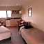 Four Seasons Motel