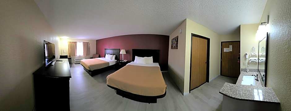 Photo 1 of 8 of 2 Queen Beds, Accessible