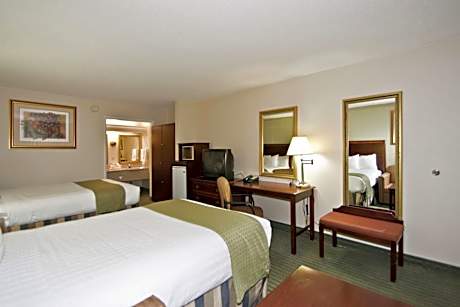 Double Room with Two Double Beds - Smoking