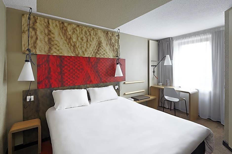 ibis Marne la Vallee Champs