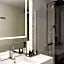 AC Hotel by Marriott Paris Porte Maillot