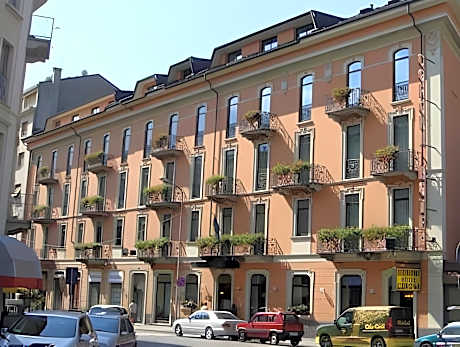 Albergo Corona