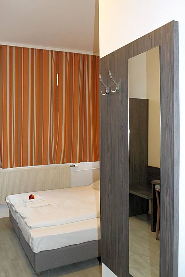 Pionier Hotel Hamburg Wandsbek 24H Self Check-in