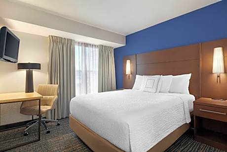 Two-Bedroom Suite with Sofa Bed