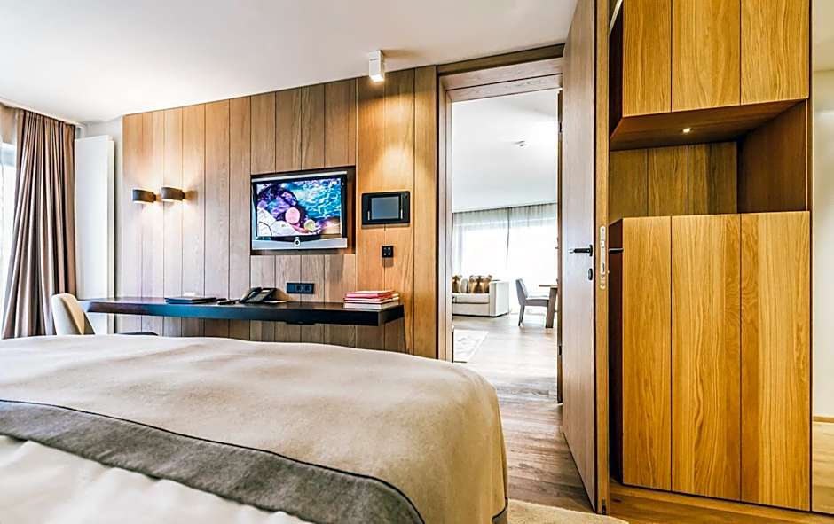 Elizabeth Arthotel Adults Only