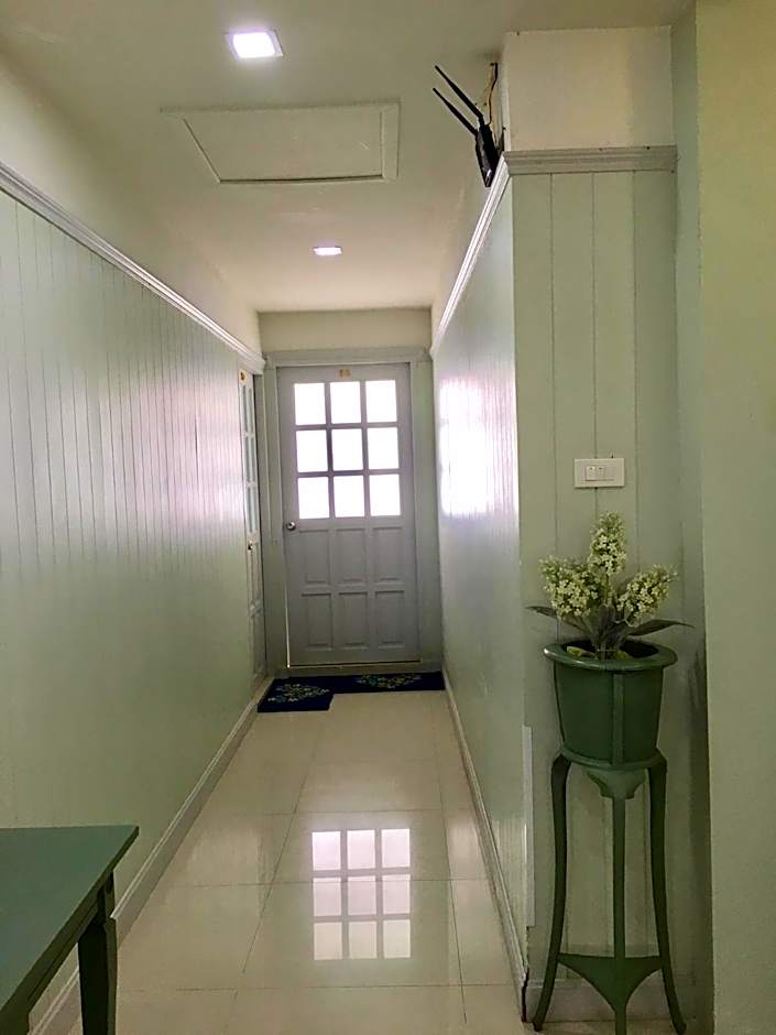 PierView Rooms
