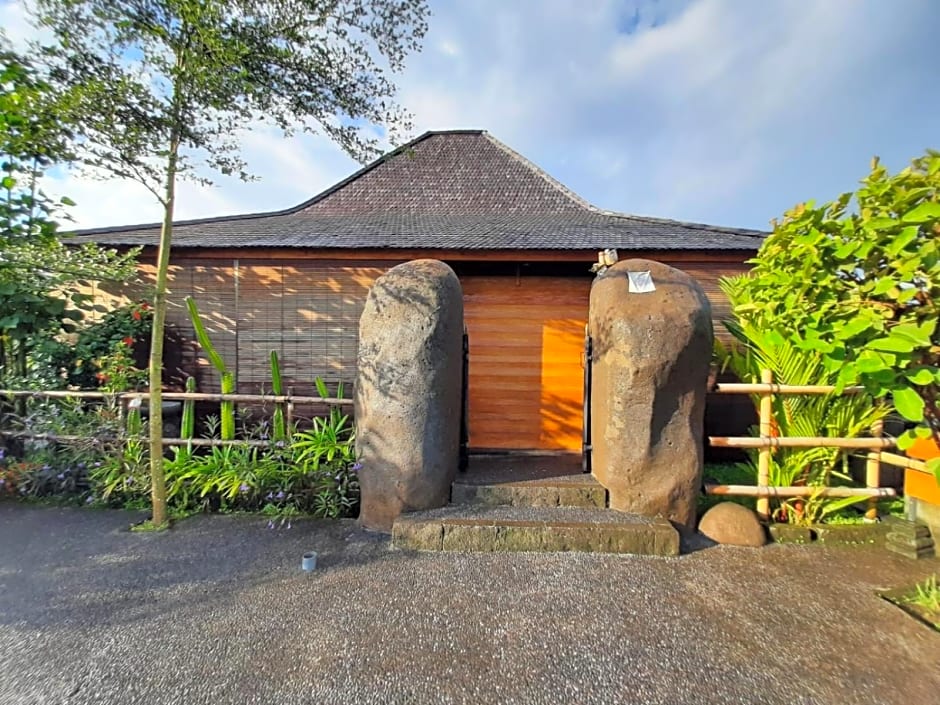 Pondok Gandalangu Ubud-Dikelilingi Hamparan Sawah