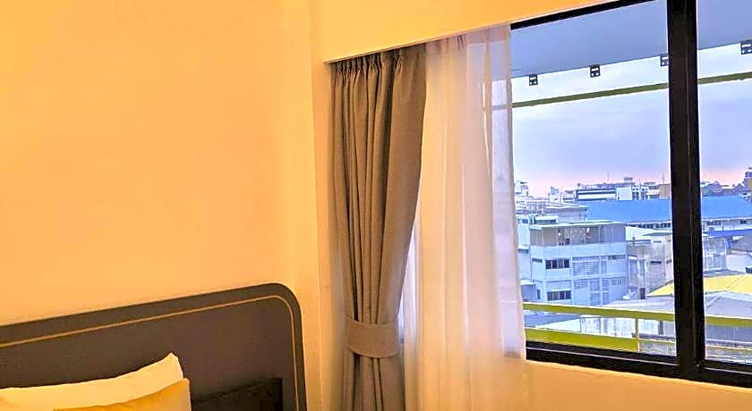The Krungkasem Srikrung Hotel