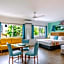 Port Douglas Motel