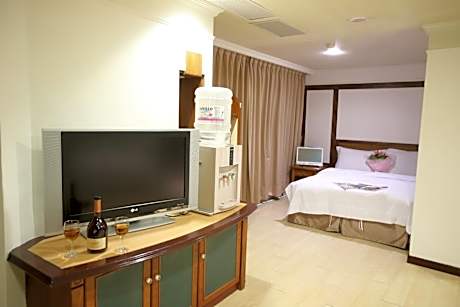 Deluxe Family Suite