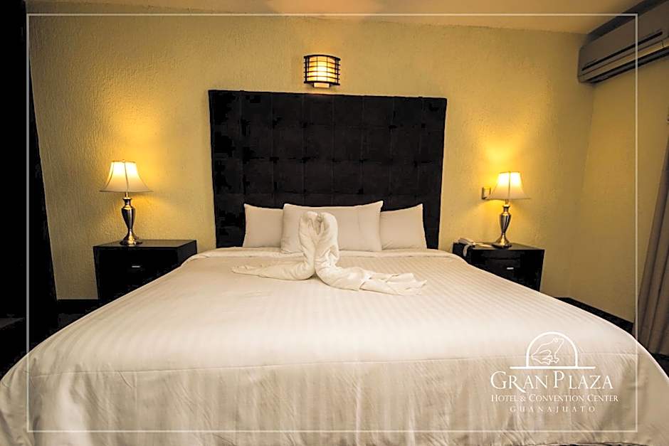 Hotel Gran Plaza & Convention Center