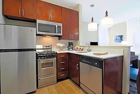 Two Bedroom 2 room Suite