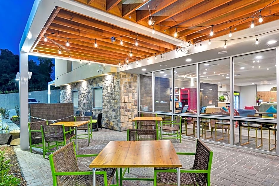 Home2 Suites By Hilton Hot Springs