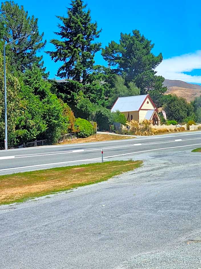 Burkes Pass Country Motels