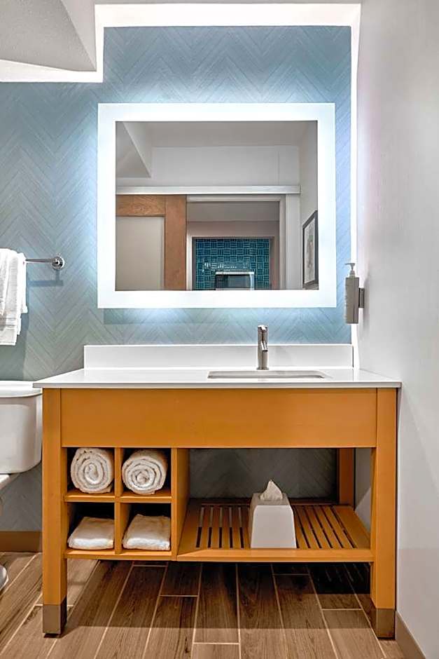 Hilton Garden Inn LAX Los Angeles Airport