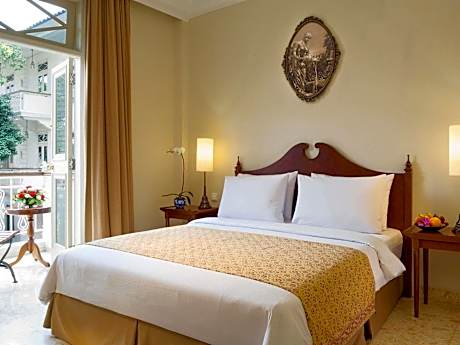 Superior Heritage Queen or Twin Room