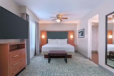 King Studio Suite - Non-Smoking