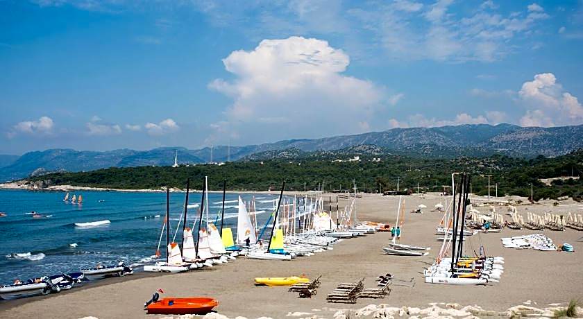 ANDRIAKE BEACH CLUB HOTEL