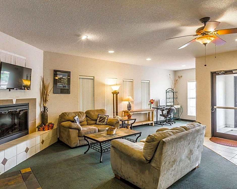 Quality Inn & Suites Montrose - Black Canyon Area