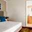 Hotel Caravel B&B