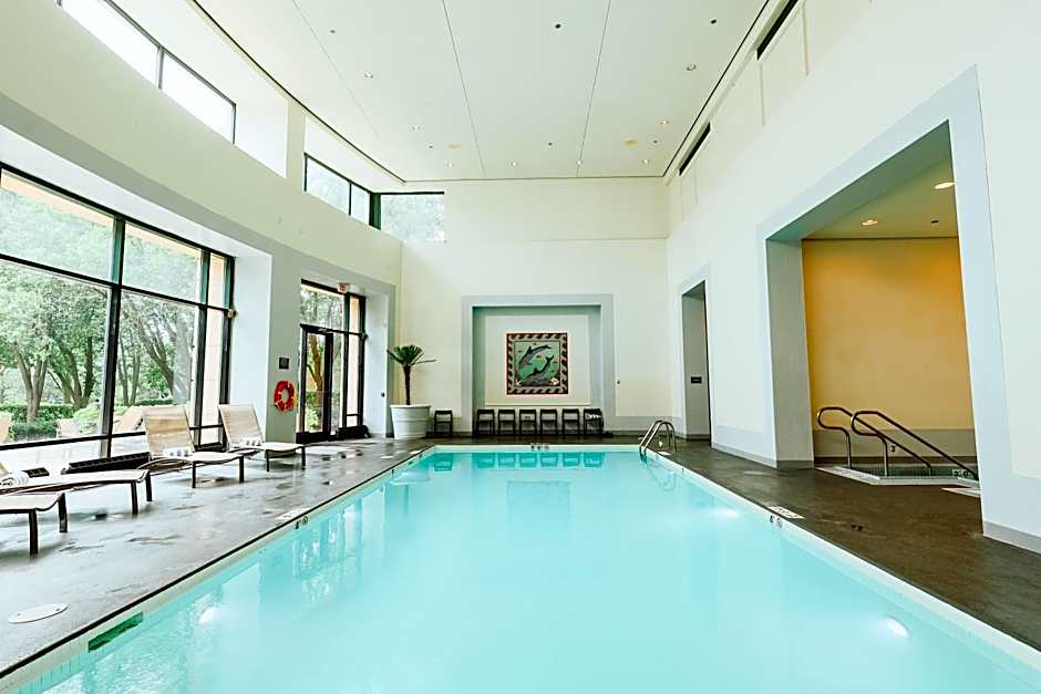 DoubleTree By Hilton Guest Suites & Conf. Center Chicago Downers Grove