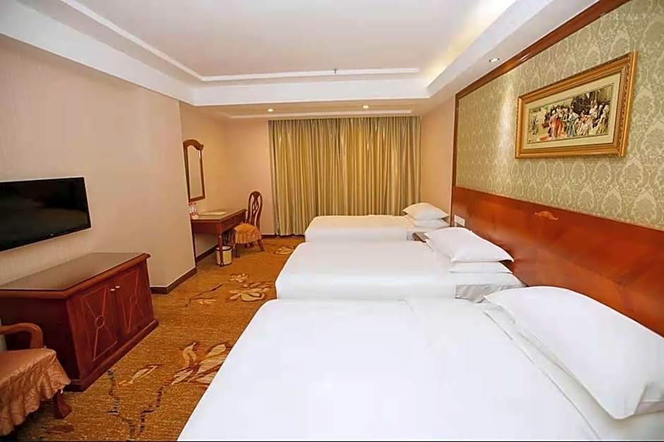 Vienna Hotel Huizhou West Lake Maidi South Road