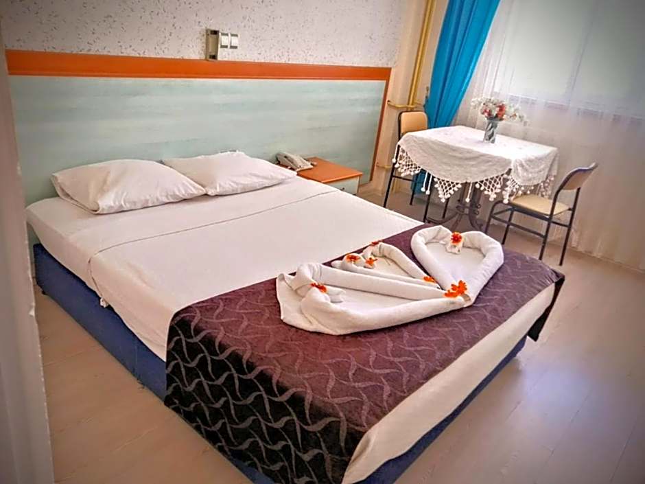Uyum Hotel