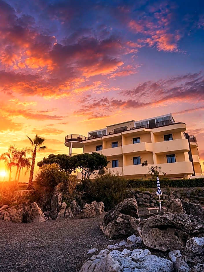 Beach Hotel Terracotta