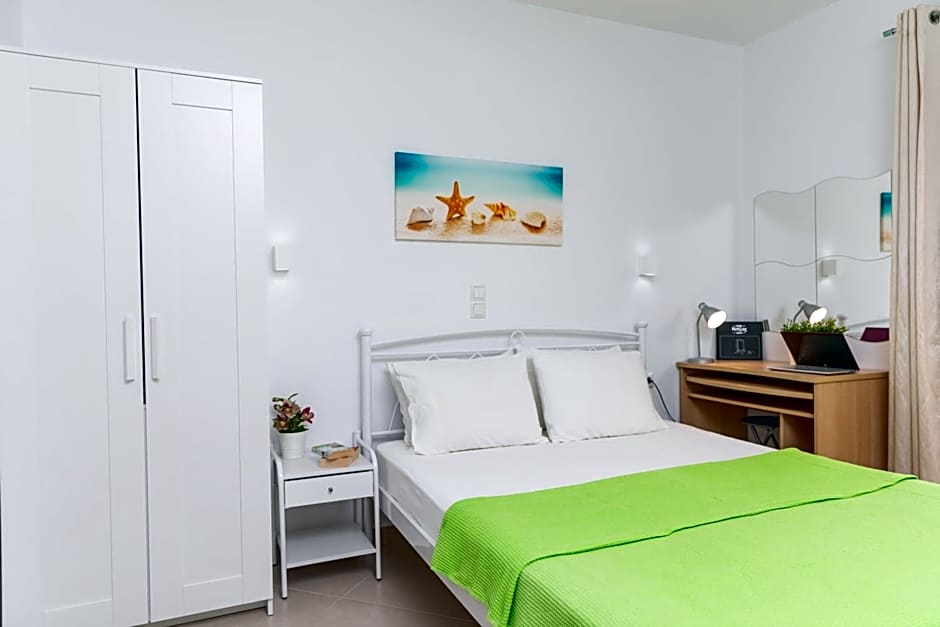 NAXOS DIAMOND Studios Apartments