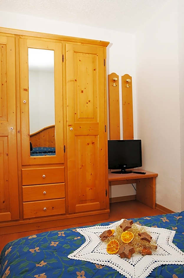 Residence Marisol Camere & Appartamenti - Mezzana Centre