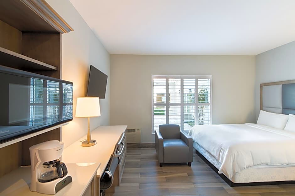 Hotel La Vista Azul