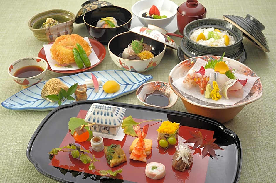 Takarazuka Washington Hotel