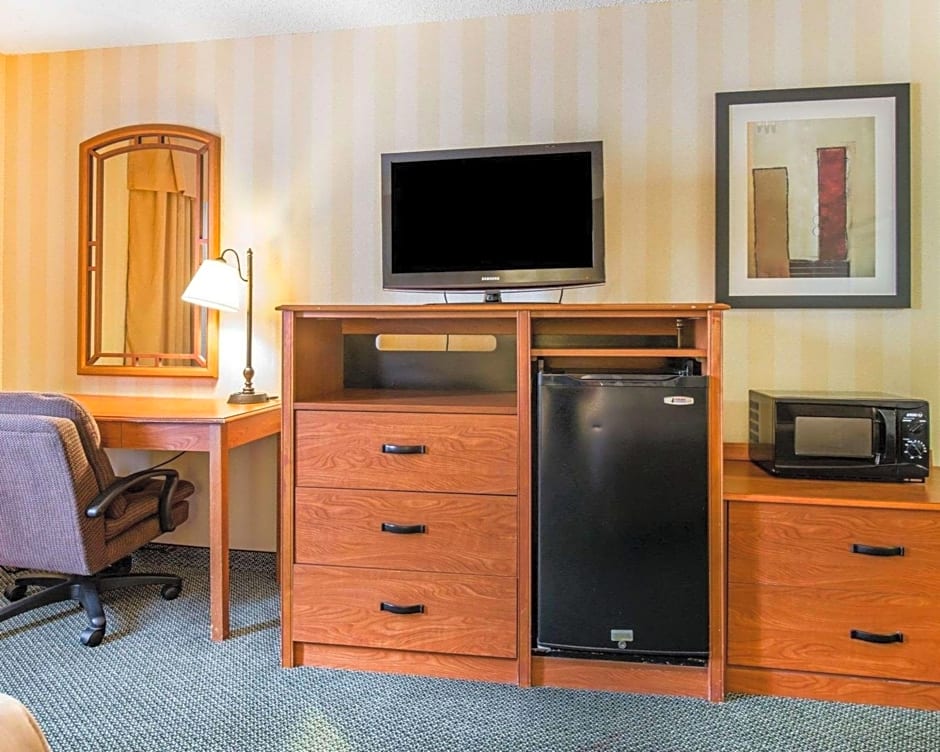 Quality Inn Airport
