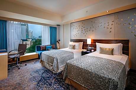 Executive King Triple