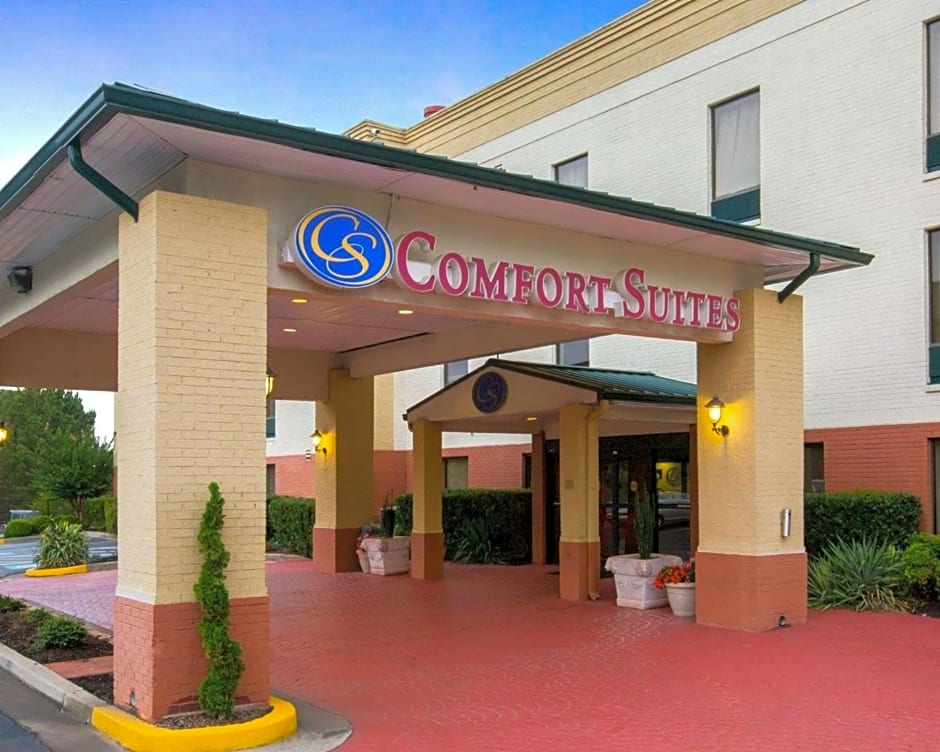 Comfort Suites Cumming Atlanta near Northside Hospital Forsyth