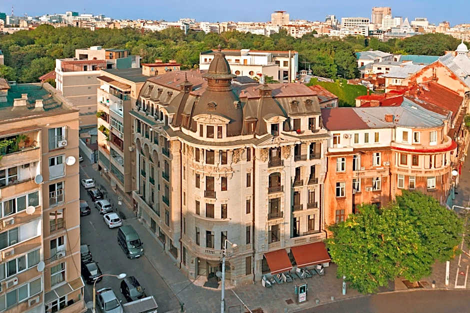 Hotel Venezia by Zeus International