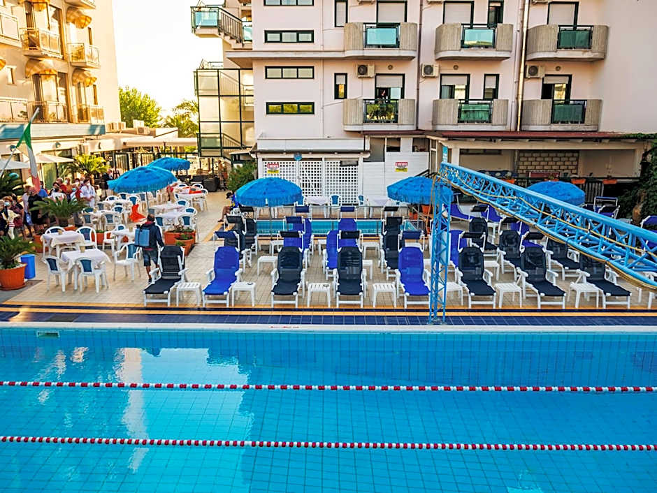 Hotel Tassoni Maison