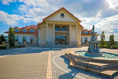Pałac w Konarach Resort SPA & Conference