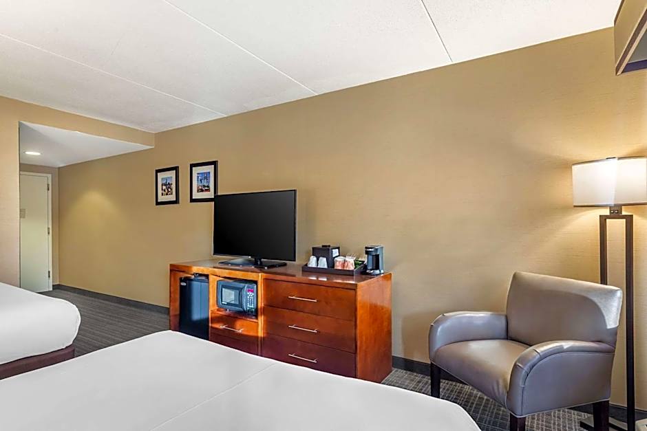 Comfort Inn & Suites Logan International Airport