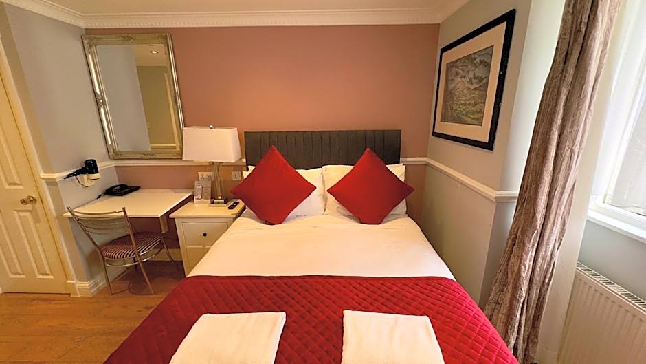 Classic Hyde Park Hotel