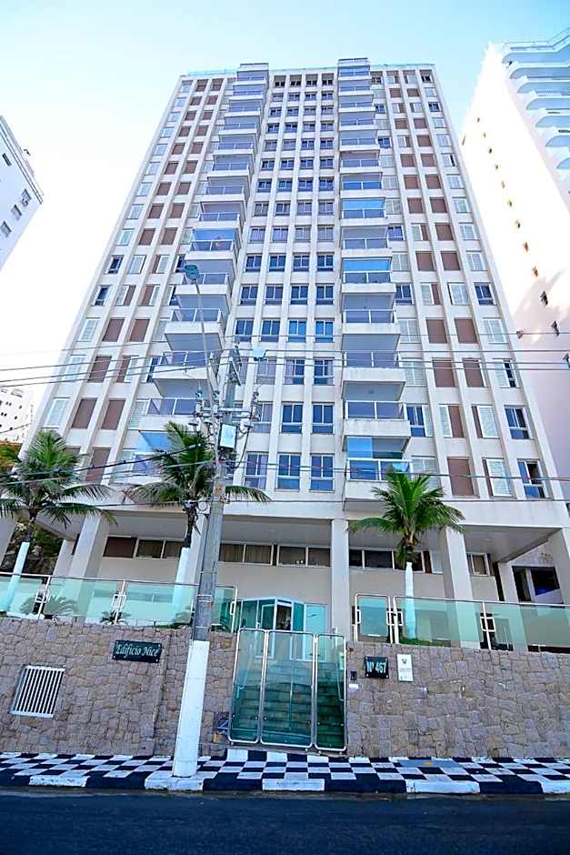 Apartamento no Morro do Maluf, frente ao mar