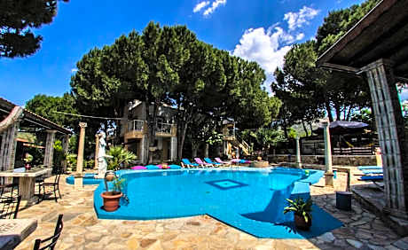 Atillas Getaway