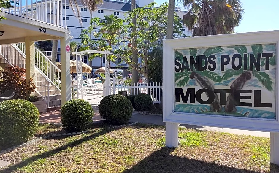 Sands Point Motel